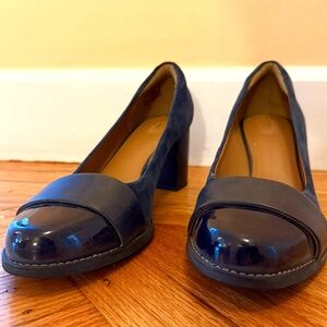 Sensible Navy Clarks!